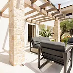 Willa Beautiful Irma With Private Pool Near Rovinj By Wiibuk