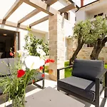 Beautiful Irma With Private Pool Near Rovinj By Wiibuk *